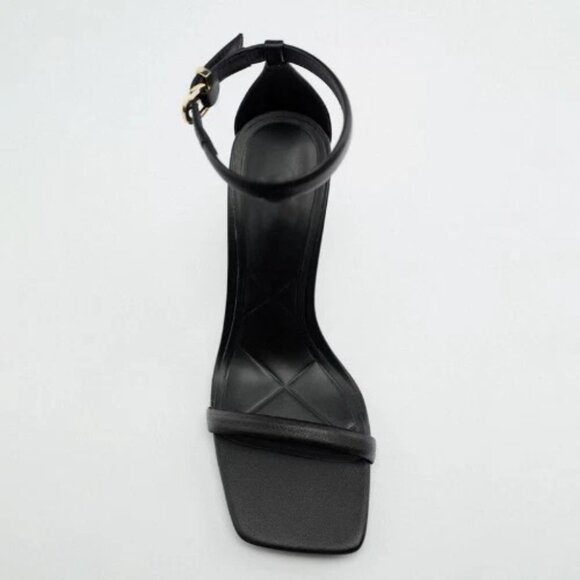 Zara Heeled Ankle Strap Sandals in Black - Size EU 39 - Picture 3 of 7